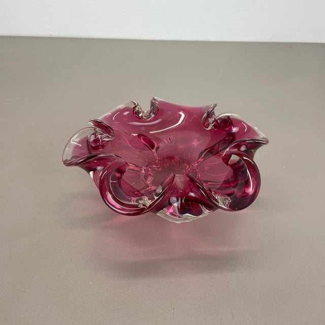 Pink-Purple Murano Glass Shell Ashtray, Italy, 1970s For Sale - Image 4 of 18