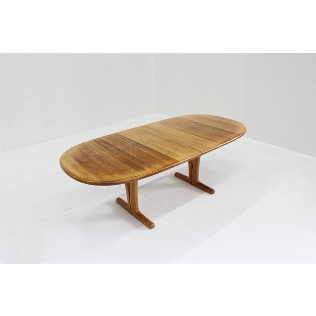 Vintage Danish Oval Extendable Dining Table in Wood from Möbelfabrik Holstebro, 1960s For Sale - Image 9 of 10