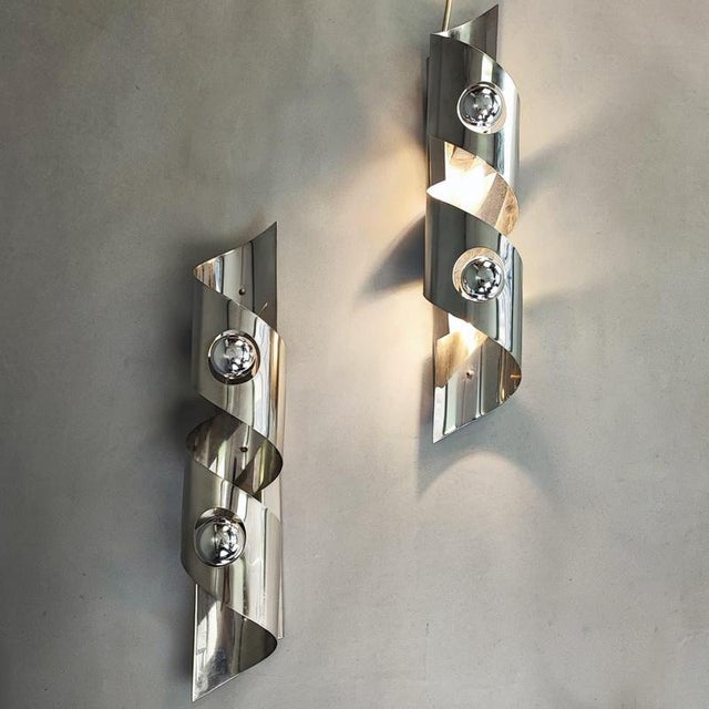 Silver Italian Space Age Spiral Wall Lights, 1960s, Set of 2 For Sale - Image 8 of 8