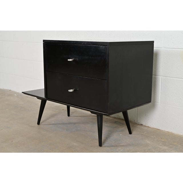 Planner Group Paul McCobb Planner Group Two-Piece Modular Chest of Drawers on Bench, 1950s For Sale - Image 4 of 18