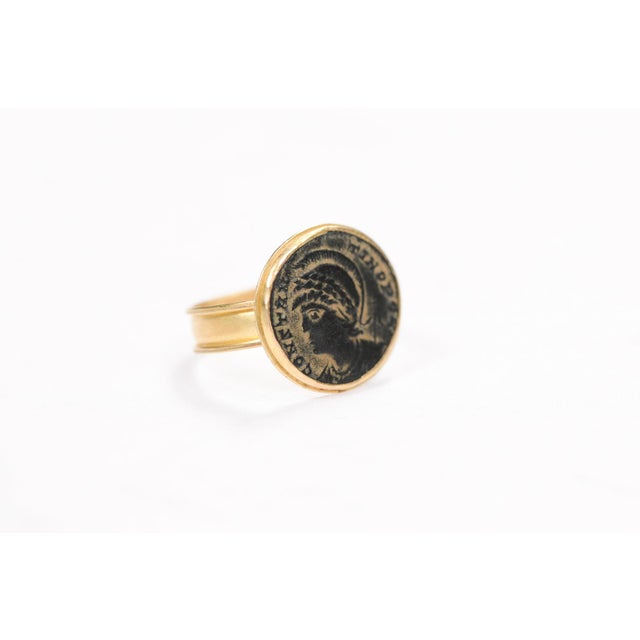 Early 21st Century 21 Karat Ring W/ Bronze Coin Portrait, Size 7.75 For Sale - Image 5 of 10