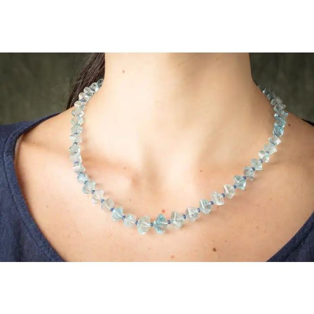 1990s 1990s Cushion Cut Aquamarine and Sapphire Beaded Necklace by Deborah Lockhart Phillips For Sale - Image 5 of 5