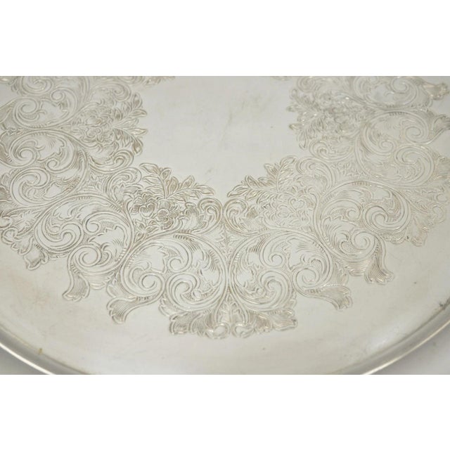 Late 20th Century Vintage Victorian Style Round Silver Plated 15" Bar Serving Platter Tray For Sale - Image 5 of 11