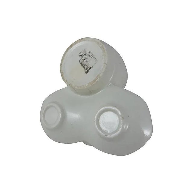 1900 - 1909 French White Salt & Pepper Set Nidervillers For Sale - Image 5 of 5