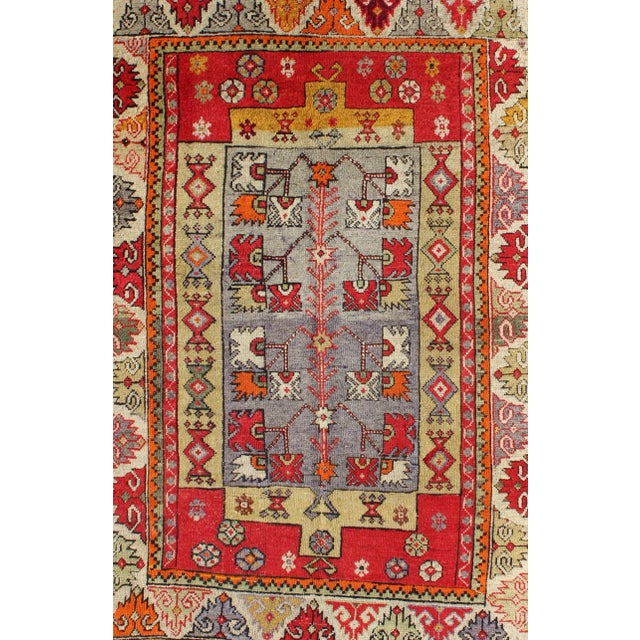 Colorful Antique Turkish Small Oushak Carpet in Multi Layered Design For Sale - Image 4 of 7