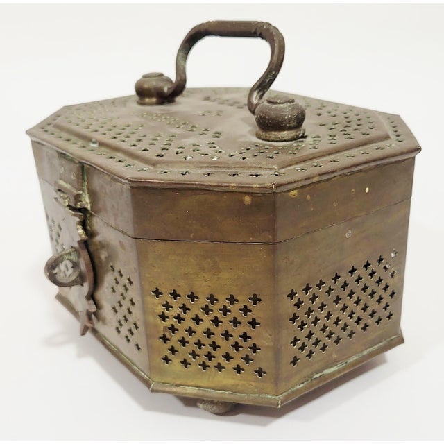 Large Antique Reticulated Bronze Cricket Mughal Jali Jewelry Box For Sale - Image 4 of 10