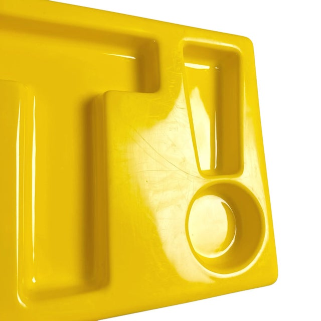 1970s Vintage 1970s Arthur Umanoff "Chatter Platter" Eat! Snack Tray for Custom Merchandise Corp Yellow Plastic Typography Serving Dish For Sale - Image 5 of 8