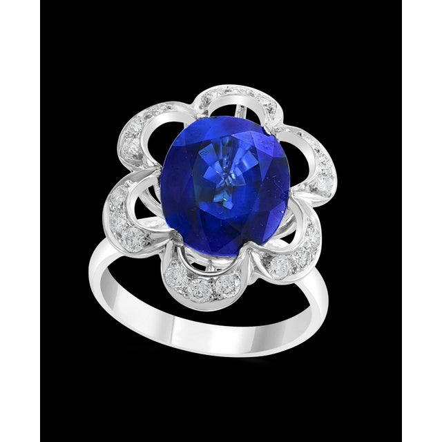4.5 Carat Diffused Blue Sapphire and Diamond 18 Karat White Gold Cocktail Ring For Sale - Image 17 of 18