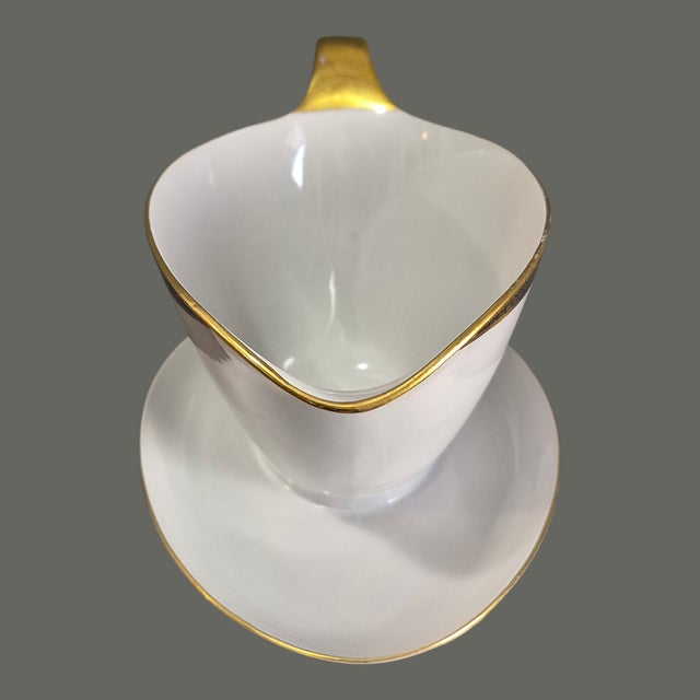 Elegant Vintage Art-Deco Bavaria Germany Fine Porcelain Gilded Gravy Boat For Sale - Image 4 of 9