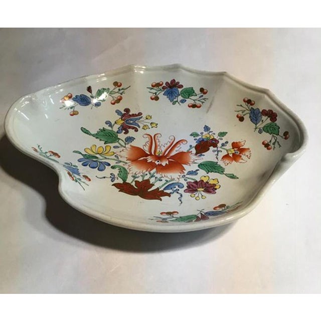 Mid-18th Century Porcelain Hand Painted Tulip Decor Bowl by Richard Ginori, 1750 For Sale - Image 4 of 18