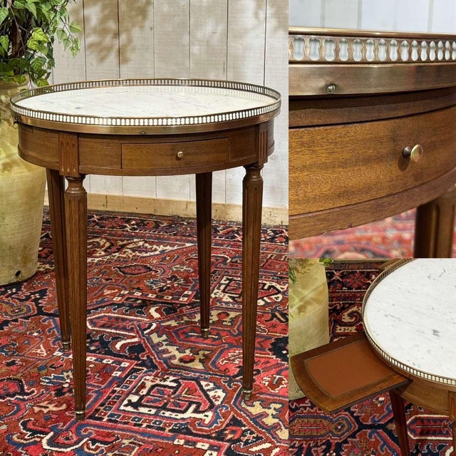 Louis XVI style bouillotte table from the 1960s in mahogany with a marble top - D=65cm H=74cm