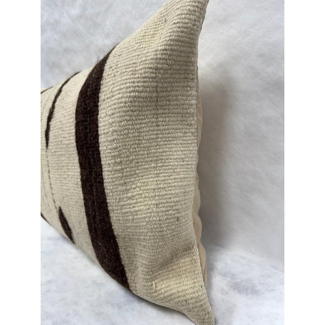 Contemporary Turkish Hemp Pillow Cushion Natural Brown Beige Pillow Cushion Cover 16" x 24" For Sale - Image 3 of 4