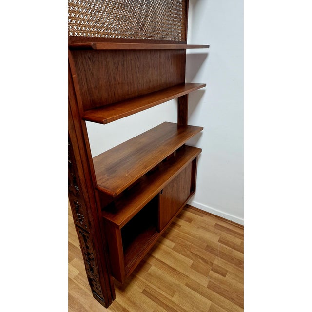 Entrance Divider in Teak, Italy, 1960s For Sale - Image 16 of 18