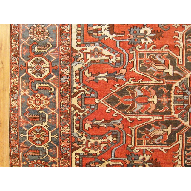 Antique Persian Decorative Oriental Heriz Serapi Rug in Room Size For Sale - Image 10 of 12