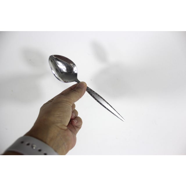 1960s 1960’s Venetia Oval Soup Spoon Mid Century Modern 4 Stainless Steel Oneida Community For Sale - Image 5 of 6