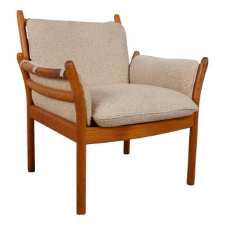 Mid-Century Danish Genius Armchair in Teak with Grey Upholstery by Illum Wikkelsø for CFC Silkeborg, 1975 For Sale