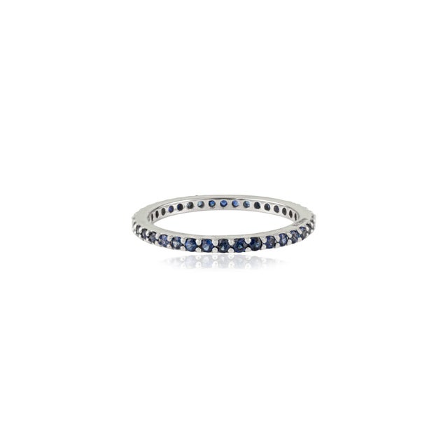 Art Deco 14k White Gold Round Blue Sapphire Eternity Band Ring Size 5.5 Dainty Fine Jewelry For Sale - Image 3 of 12