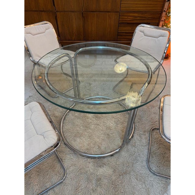 Round Dining Table in Chrome and Glass, Italy, 1970s For Sale - Image 4 of 11