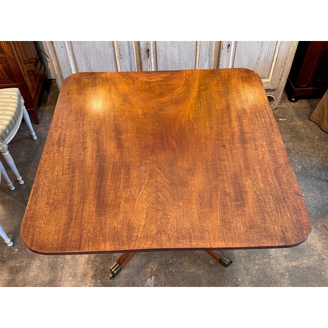 Brown 19th Century English Mahogany Tilt-Top Breakfast Table For Sale - Image 8 of 14