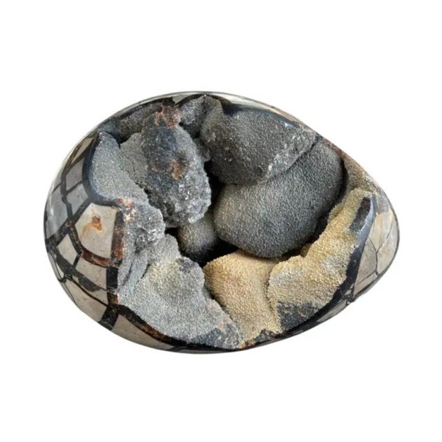 Septarian "Egg" Geode From the Cretaceous Period For Sale - Image 4 of 8