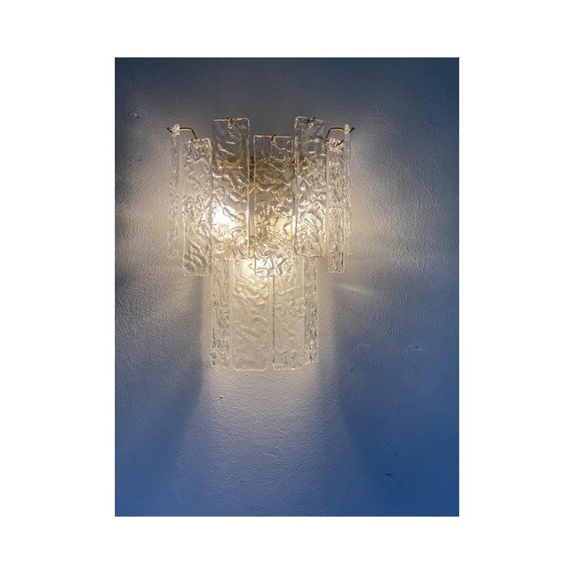 Glass Hammered Strips Listelli Murano Glass Wall Sconces by Simoeng, Set of 2 For Sale - Image 7 of 14