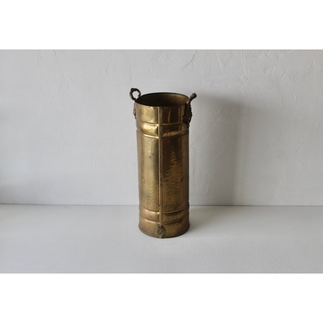 English Style Hammered Brass Umbrella Ornate Stand Handles Vintage Mid Century For Sale - Image 11 of 16