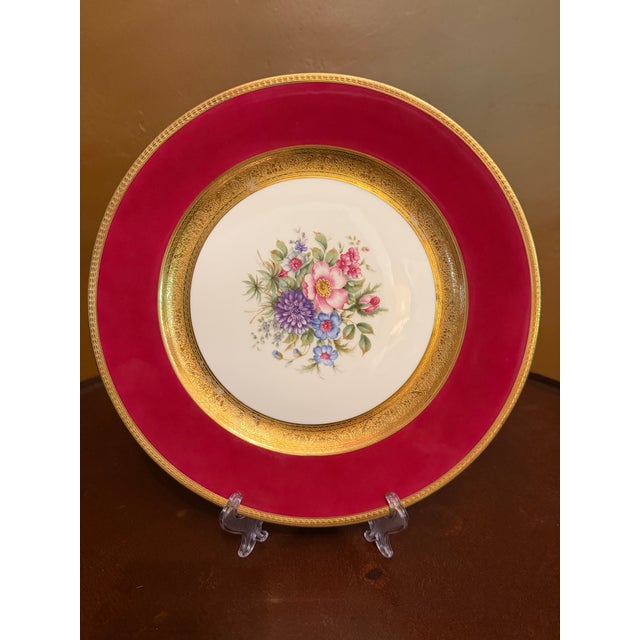 These Rosenthal Barvaria #5554 Red and Gold Dinner Plates are a vintage set of 12 made in Bavaria, Germany in 1939. These...