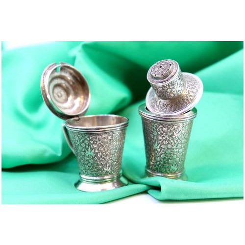 Salt and Pepper Shakers in Embossed Silver, Set of 2 For Sale - Image 5 of 7
