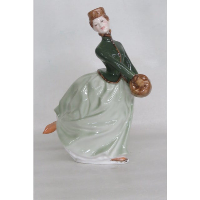 Royal Doulton Hn2318 Grace English Bone China Porcelain Figurine For Sale - Image 12 of 12