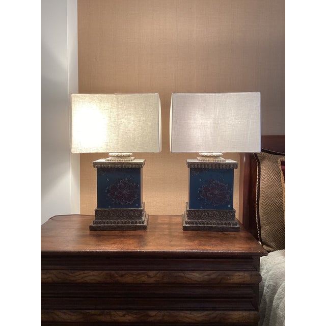 Vintage Chinoiserie Teal Floral & Gilt Architectural Table Lamps - a Pair For Sale In Atlanta - Image 6 of 12