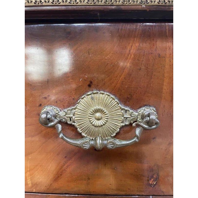 Empire Chest of Drawers in Mahogany and Carrara Marble For Sale - Image 6 of 10