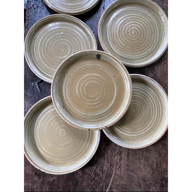 Ceramic Vintage Tuscarora Pottery Dinner Plates - Set of Seven (7) For Sale - Image 7 of 9