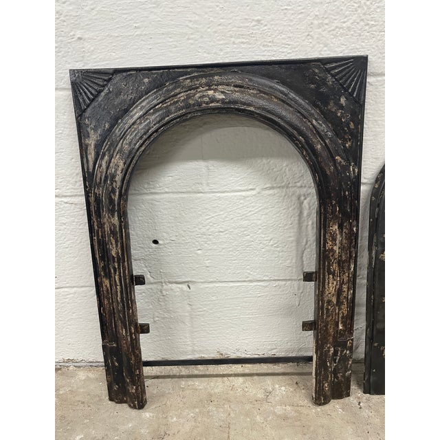 Late 18th Century 21" W X 26.5"h Decorative Burnished Cast Iron Fireplace Surround and Insert For Sale - Image 4 of 8