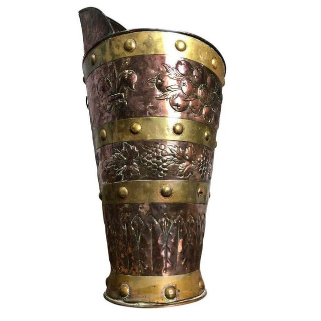 Large 19th Century Brass and Copper Coal Bucket For Sale - Image 5 of 9