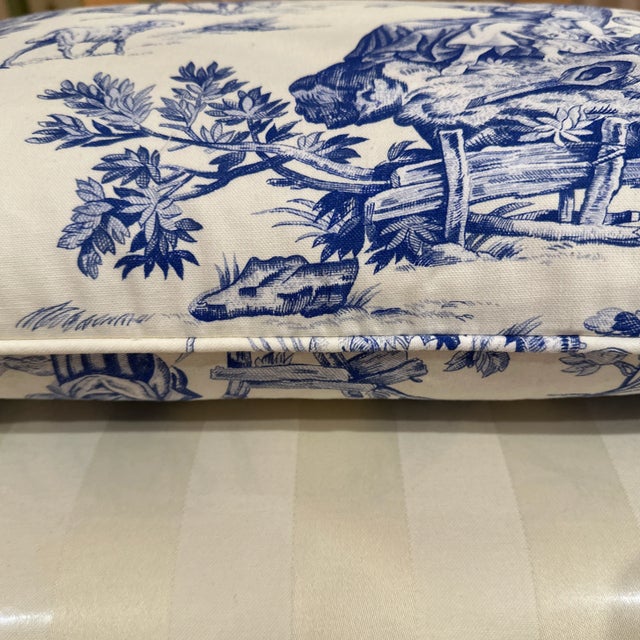 Handcrafted decorative pillow case, white 100% bouvier cotton-fabric with blue design picture, invisible zipper for a neat...