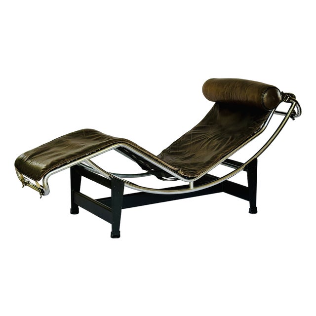 1970’s Lc4 Lounge by Le Corbusier for Cassina For Sale