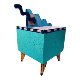 Example of Ettore Sottsass Boxes
