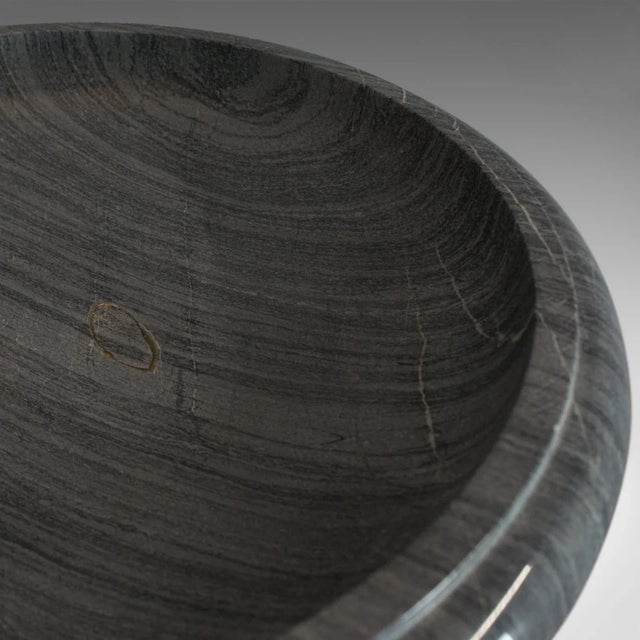 C. 1950 Platinum Striata Marble Fruit Bowl with Pedestal Base For Sale - Image 9 of 13