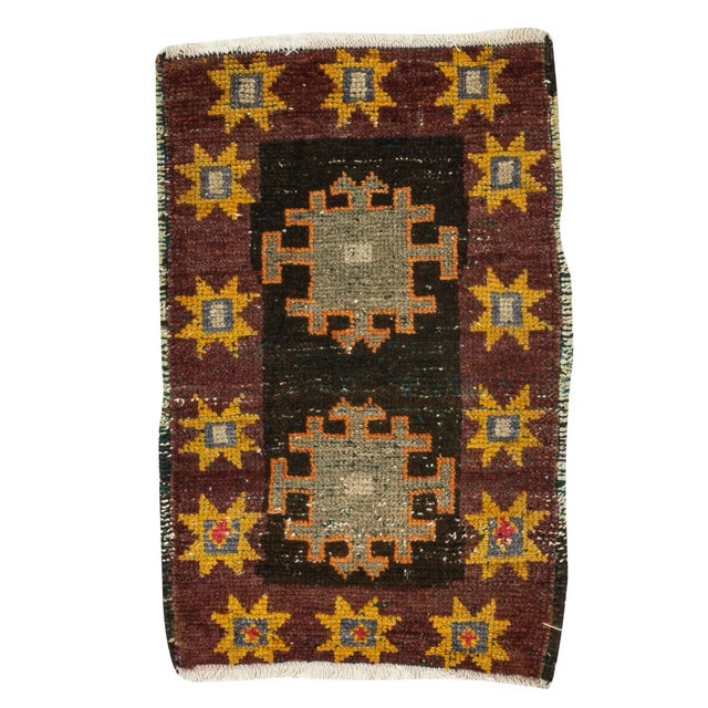Vintage Mid Century Turkish Rug For Sale - Image 4 of 4
