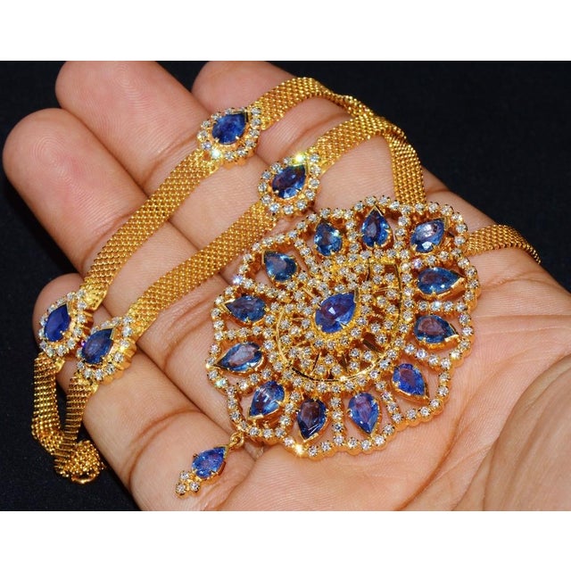 Certified Natural 19.3CTS VVS F Diamond Sapphire 18K Solid Gold Pendant Brooch Necklace For Sale - Image 9 of 9