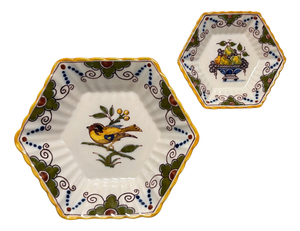 Hand-Painted Tichelaar Makkum Polychrome Hexagonal Dishes, 20th Century, Set of 2