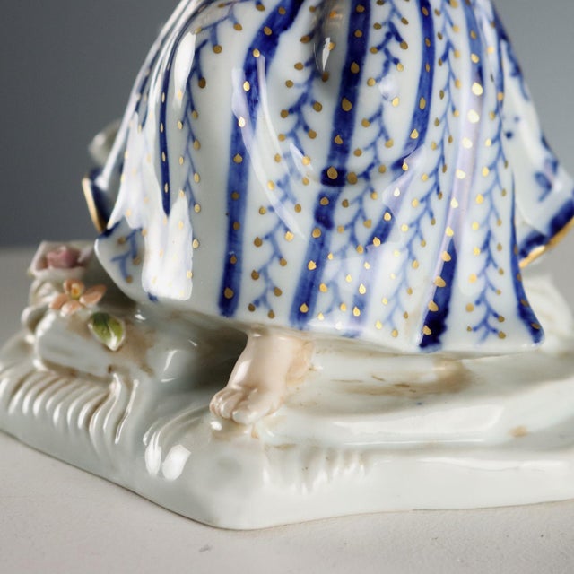 Statuettes from Capodimonte, Set of 2 For Sale - Image 4 of 12