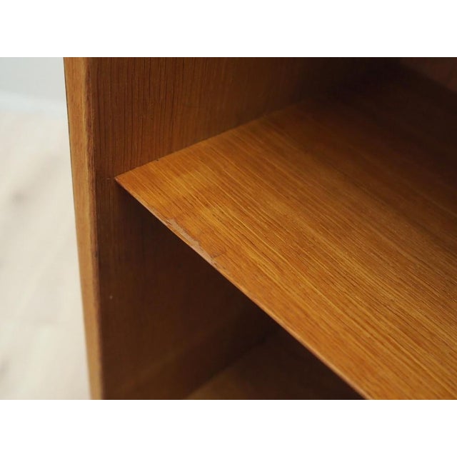 Vintage Danish Ash Bookcase from Hundevad & Co., 1970s For Sale - Image 16 of 18