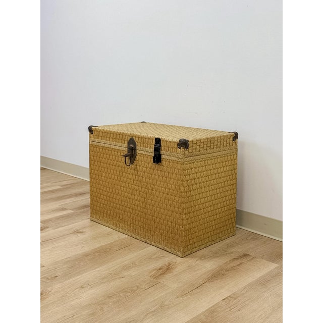 Vintage Blonde Woven Wicker Chest, Brass Clamp Hardware Storage, Coastal Trunk For Sale - Image 4 of 14