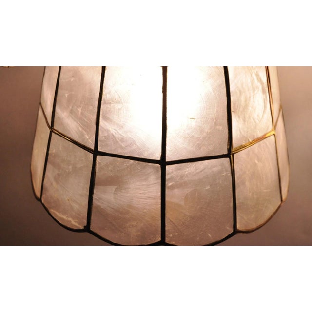 Vintage Italian Hollywood Regency Capiz Shell Gold 7.25 Round Clip on Lamp Shade For Sale - Image 18 of 18