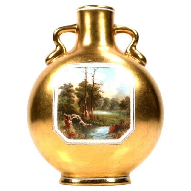 Gilt Porcelain Moon Flask Vase with Hand-Painted Landscape Reserves from Coalport, 1880 For Sale - Image 9 of 9
