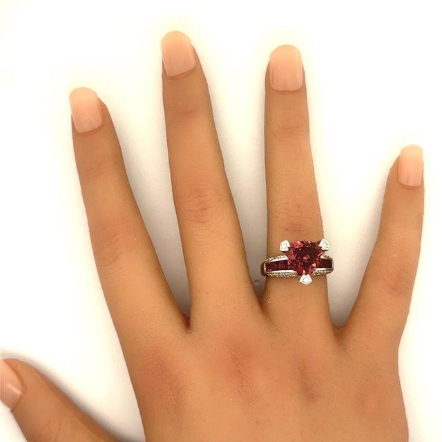 Metal Bellarri Pink Tourmaline Diamond 18k White Gold Ring, Size 7.25 For Sale - Image 7 of 7