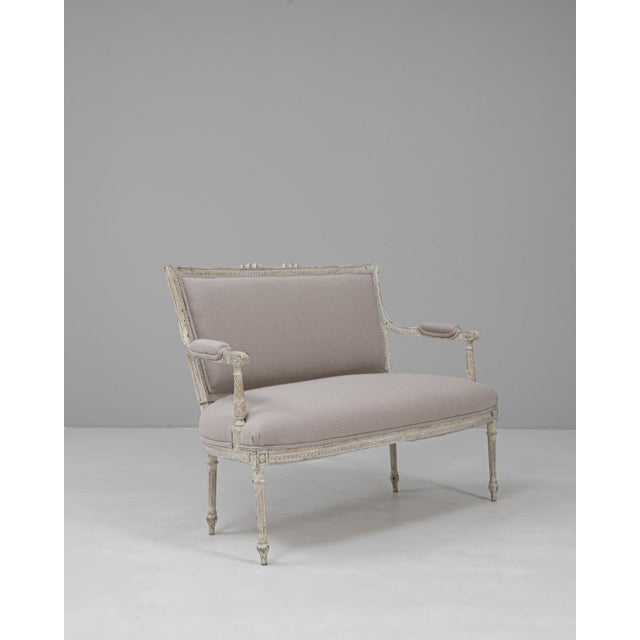 1900s French Louis XVI Settee For Sale - Image 16 of 18