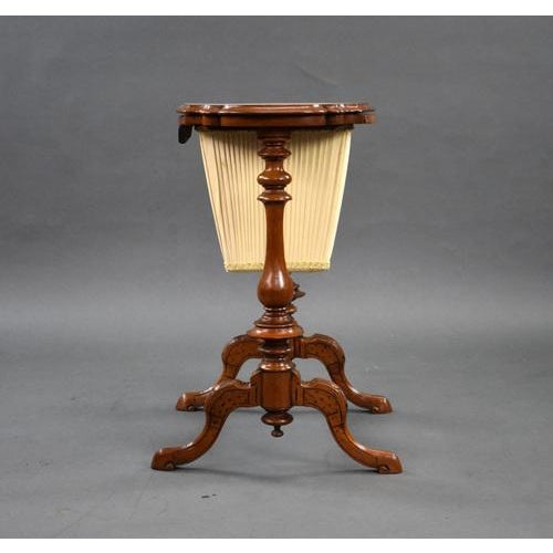 Wood Victorian Burr Walnut Worktable, 1860 For Sale - Image 7 of 8