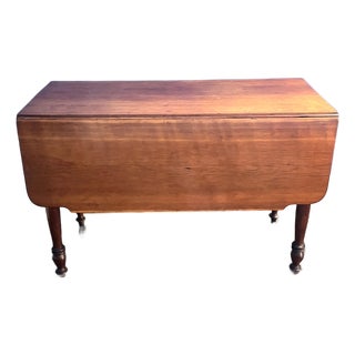 Early 19th c. New England Cherry Drop Leaf Dining Table / Farmhouse Table For Sale